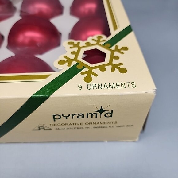 Vintage Pyramid Glass Box of 9 Christmas Ornaments Red 3" Made In USA - Picture 3 of 3